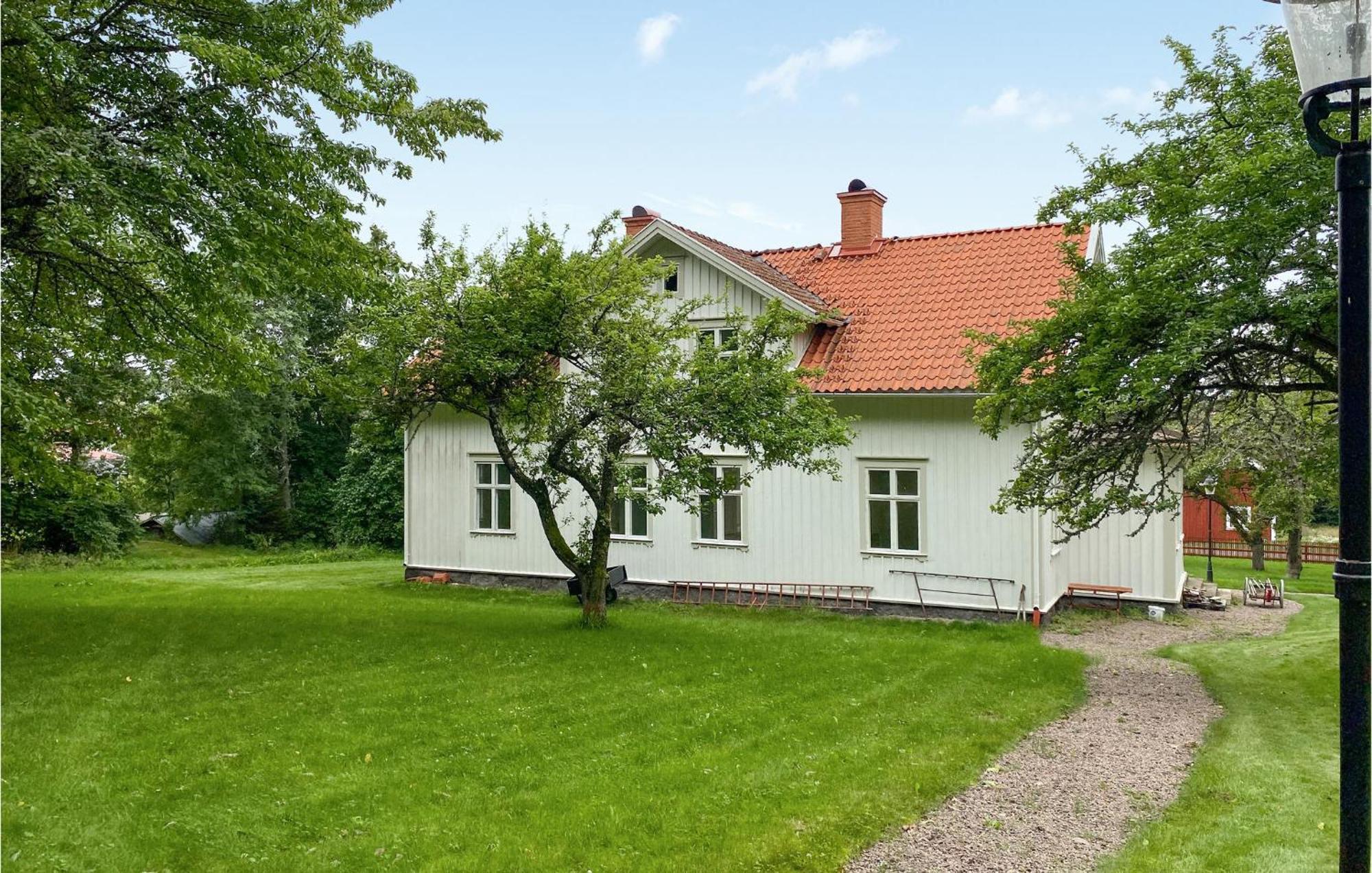 Awesome Home In Oedeshoeg With Wifi Luaran gambar